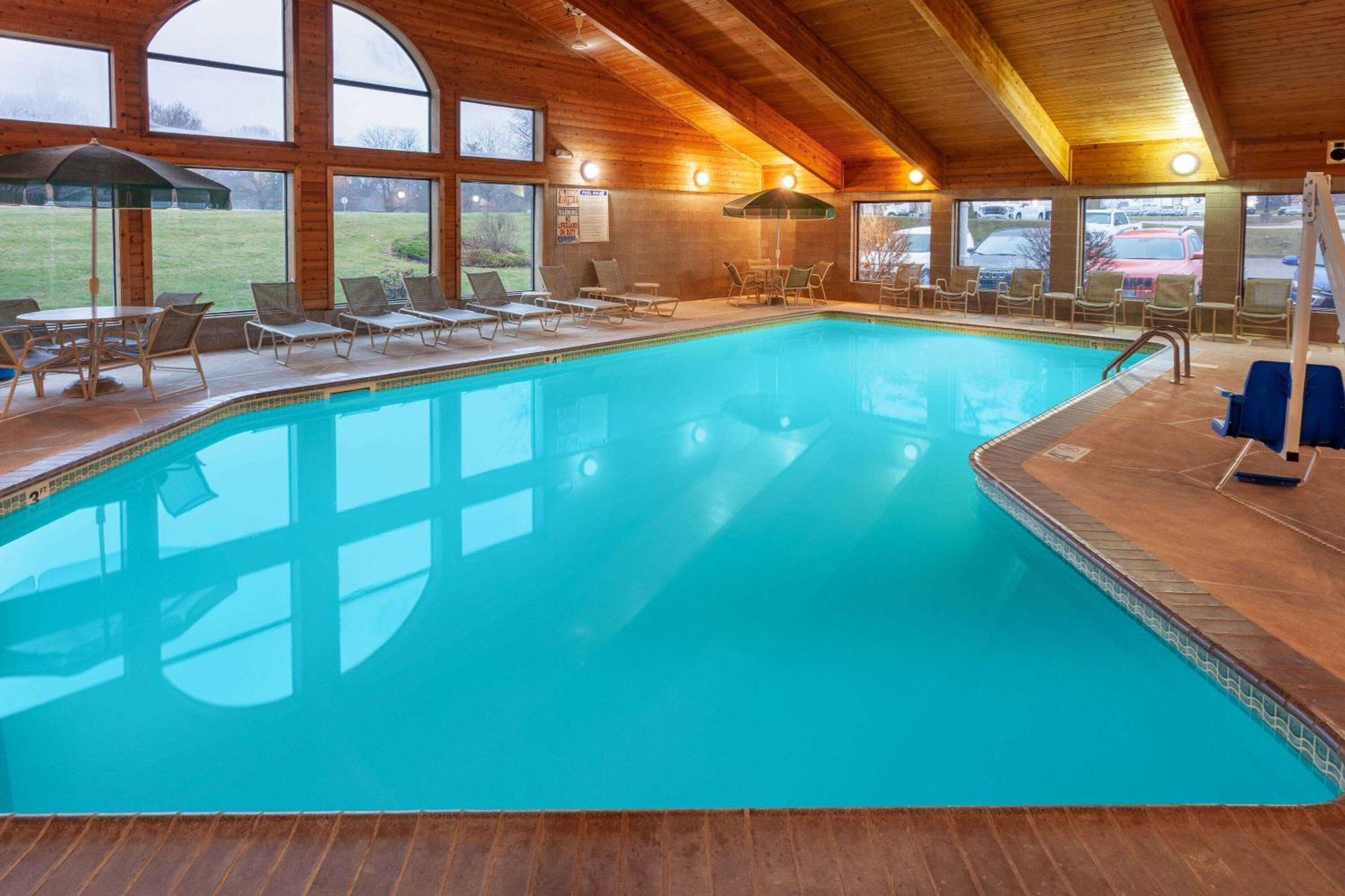 Americinn By Wyndham Πεόρια Εξωτερικό φωτογραφία